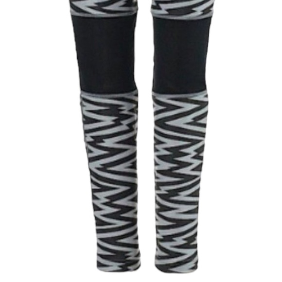 🌺 Nike Zebra Stripe Black & Gray Mesh High Rise Leggings Size S - Picture 7 of 11